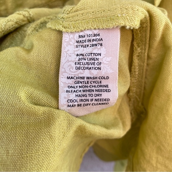 Soft Surroundings Green Livvie Linen Blend Floral Embroidered Roll Tab Tunic - Picture 9 of 10